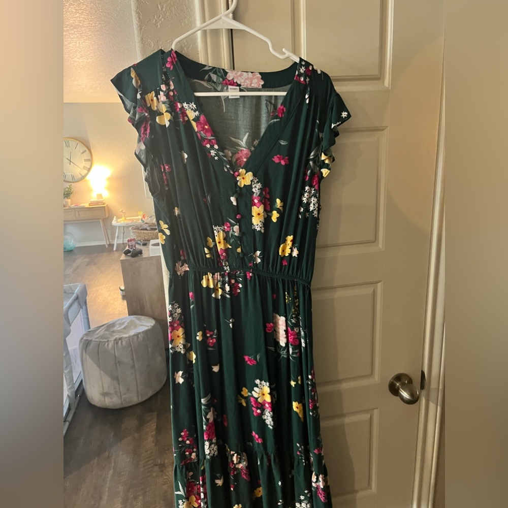 Old navy green floral dress!